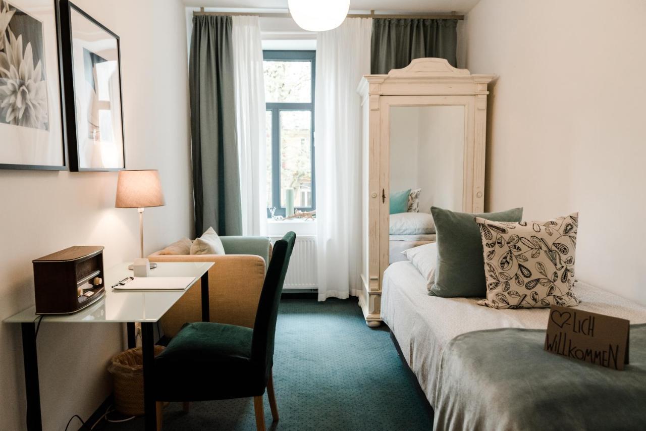 Sommers Hotel Altes Posteck Райхенбах-ім-Фогтланд Екстер'єр фото